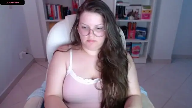 Snapshot of Gabiwaifu chatting on 9, 2, 2025 Gabiwaifu online show from 9, 2, 2025