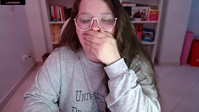 Snapshot of Gabiwaifu chatting on 8, 3, 2025 Gabiwaifu online show from 8, 3, 2025