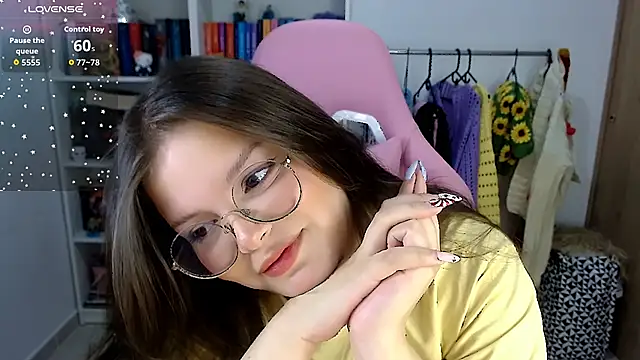 Gabiwaifu online show from 11, 11, 2025