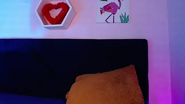 AnnaliOlsenX online show from 21, 12, 2024