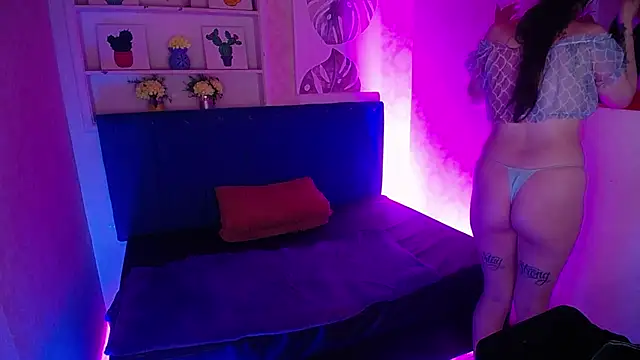 AnnaliOlsenX online show from 15, 2, 2025