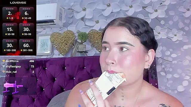 Danee 19  online show from 23, 1, 2025