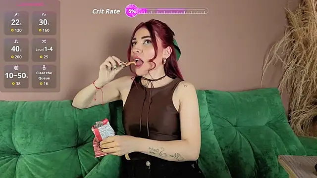 LILA ELLIOT online show from 17, 12, 2025