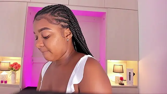 tamaraa smiith online show from 20, 2, 2025