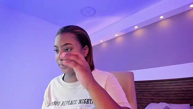 Adelehottman online show from 1, 4, 2026