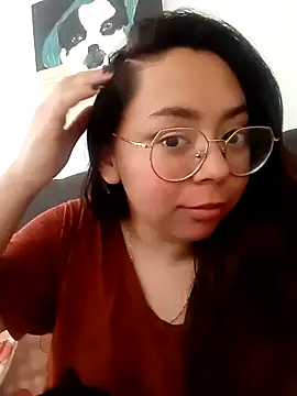 Snapshot of Peach-Lawrence chatting on 19, 12, 2024 Peach-Lawrence online show from 19, 12, 2024