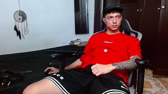 aaron blug online show from 19, 2, 2025