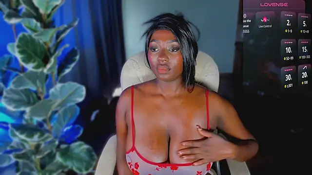 Almaahotxxx online show from 10, 6, 2026