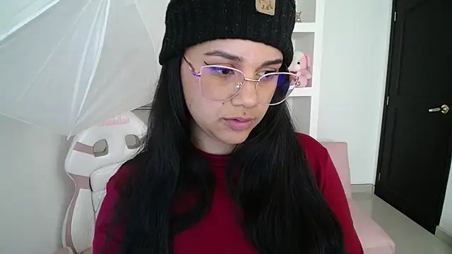  Miaaleon online show from 25, 2, 2025