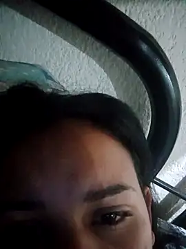  Miaaleon online show from 26, 2, 2025