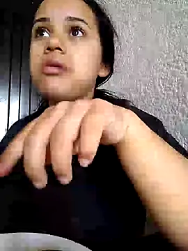  Miaaleon online show from 6, 3, 2025