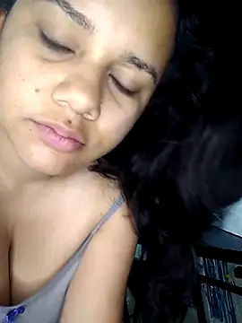  Miaaleon online show from 31, 10, 2025