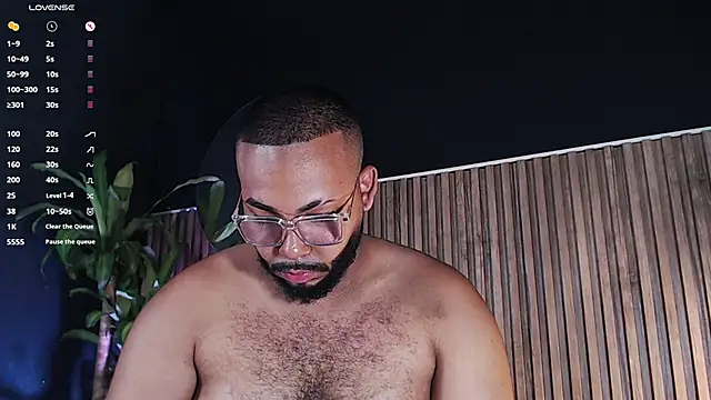 Snapshot of DilanJonnes_ chatting on 25, 12, 2024 DilanJonnes  online show from 25, 12, 2024