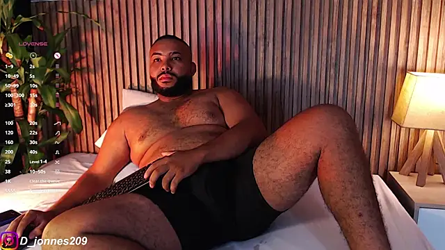 Snapshot of DilanJonnes_ chatting on 14, 9, 2025 DilanJonnes  online show from 14, 9, 2025