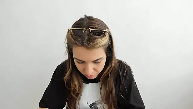 Summmmersky online show from 22, 3, 2025