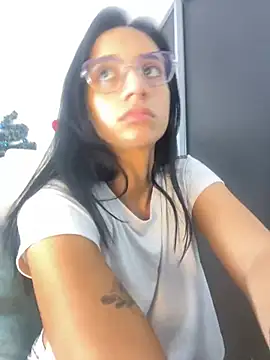 Snapshot of UrNewFantasy chatting on 22, 12, 2024 UrNewFantasy online show from 22, 12, 2024