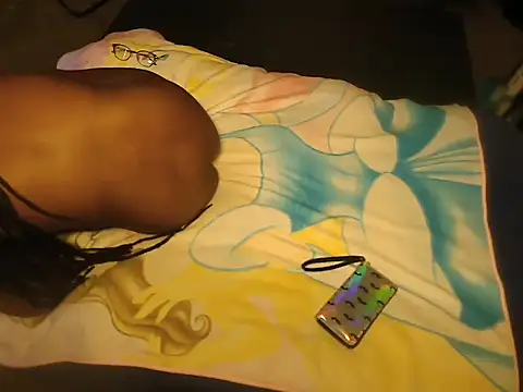Snapshot of EbonyFetishQueen chatting on 5, 6, 2026 EbonyFetishQueen online show from 5, 6, 2026