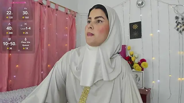 AishaAmin  online show from 30, 1, 2025