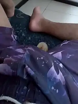 Snapshot of maikinhopL chatting on 16, 11, 2025 maikinhopL online show from 16, 11, 2025