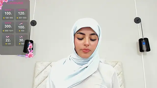 Snapshot of Lea_nahid chatting on 4, 12, 2024 Lea nahid online show from 4, 12, 2024