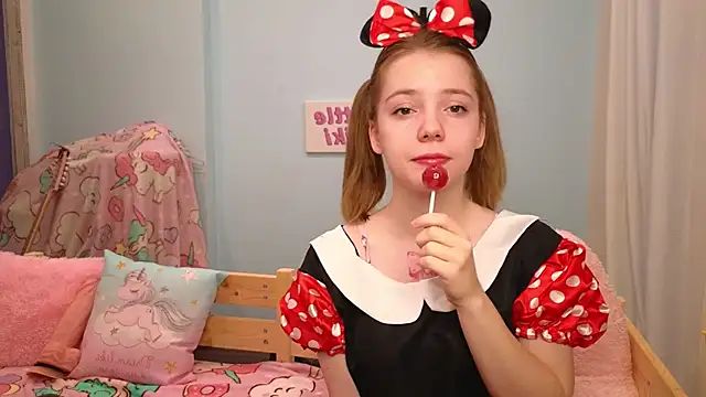 PrincessLittleKiki online show from 30, 10, 2025