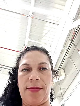 Aliciia cute1 online show from 17, 12, 2025