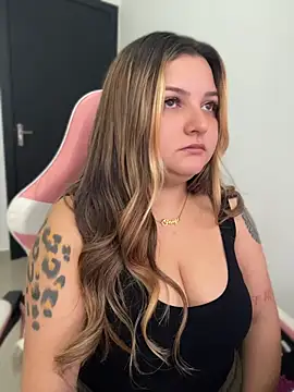 SweetPaige  online show from 1, 6, 2026