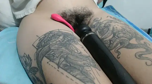 Snapshot of meganfoxx9 chatting on 5, 2, 2025 meganfoxx9 online show from 5, 2, 2025