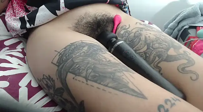 Snapshot of meganfoxx9 chatting on 22, 2, 2025 meganfoxx9 online show from 22, 2, 2025