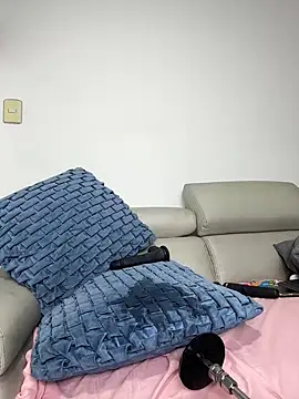 jamilaross online show from 15, 2, 2025