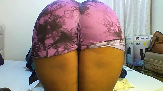 Petitiebooty online show from 17, 2, 2026