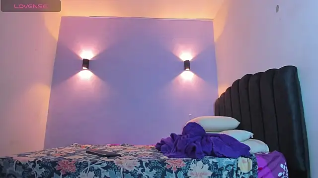 Snapshot of Sofia_Clauss_ chatting on 9, 1, 2025 Sofia Clauss online show from 9, 1, 2025