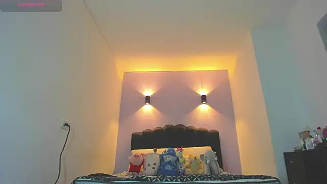 Sofia Clauss  online show from 11, 4, 2026