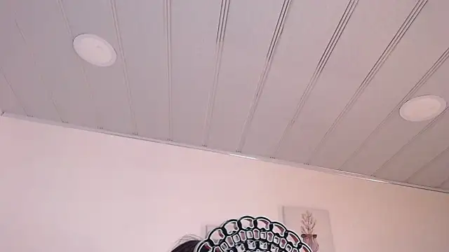 candy lux  online show from 28, 2, 2025