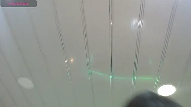 candy lux  online show from 5, 2, 2026