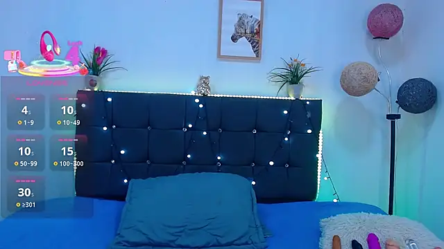 candy lux  online show from 23, 2, 2026