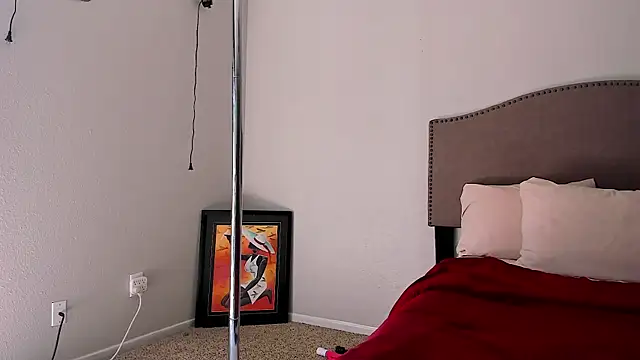 yiauana online show from 15, 10, 2025