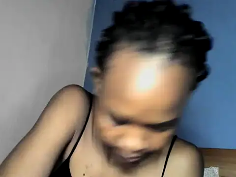 Snapshot of cyberbunnie chatting on 18, 12, 2024 cyberbunnie online show from 18, 12, 2024