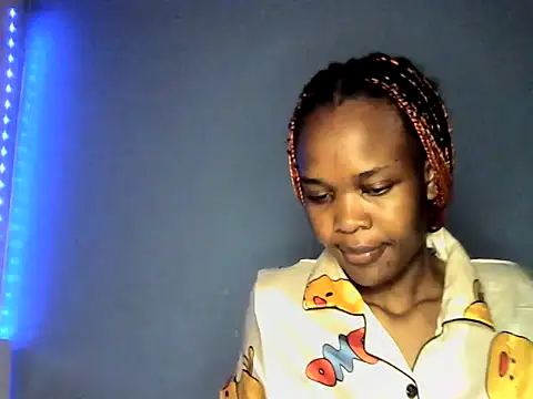 Snapshot of cyberbunnie chatting on 2, 3, 2025 cyberbunnie online show from 2, 3, 2025