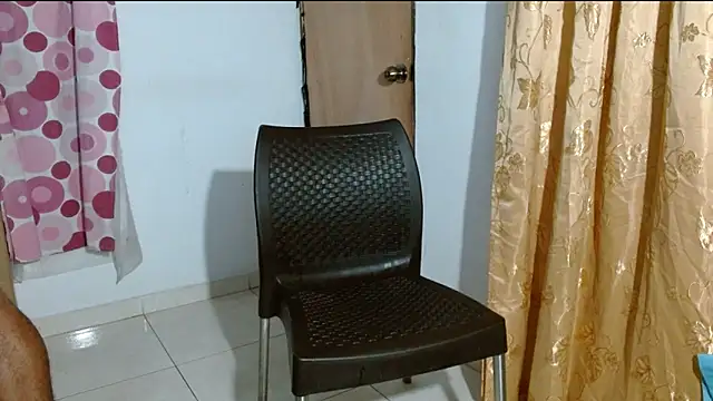 Muscle Brown10 online show from 10, 12, 2024