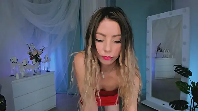 Snapshot of Love_Lines chatting on 24, 1, 2025 Love Lines online show from 24, 1, 2025