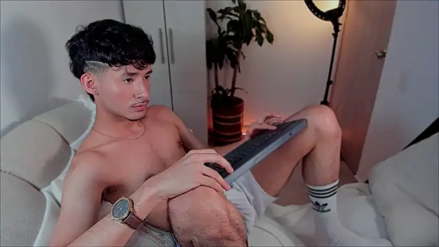 dimitri targaryen online show from 9, 1, 2025