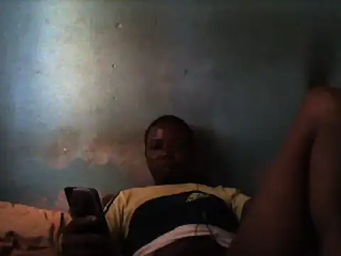 Snapshot of little__joy chatting on 6, 3, 2025 little joy online show from 6, 3, 2025