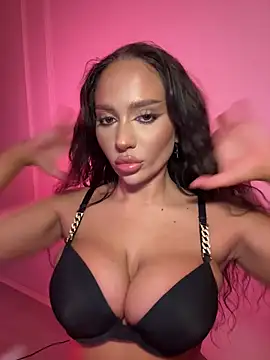 CardiSweetBaby online show from 8, 2, 2026