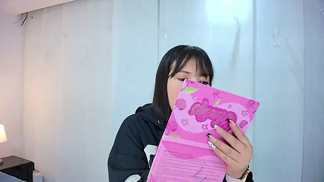 lina bedoya  online show from 30, 9, 2025