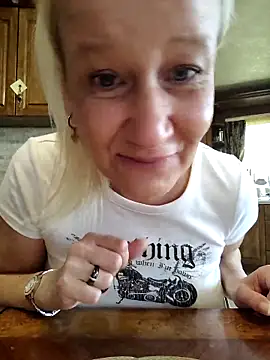 Lotus-blume1 online show from 7, 10, 2025