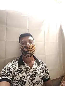 model yesx online show from 15, 2, 2026