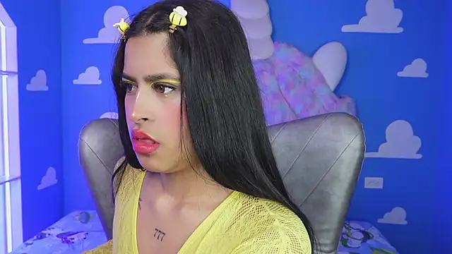 miss romyna online show from 26, 11, 2025