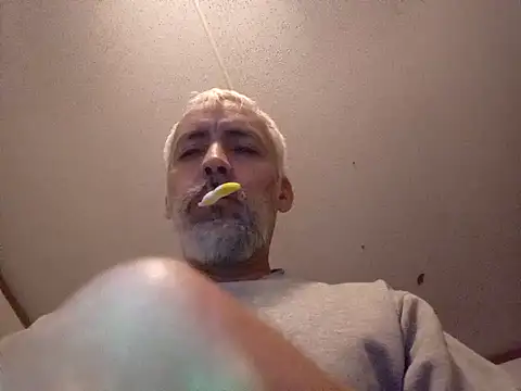 Snapshot of Xoc8_ chatting on 22, 2, 2025 Xoc8  online show from 22, 2, 2025