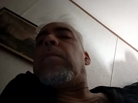 Snapshot of Xoc8_ chatting on 5, 11, 2025 Xoc8 online show from 5, 11, 2025